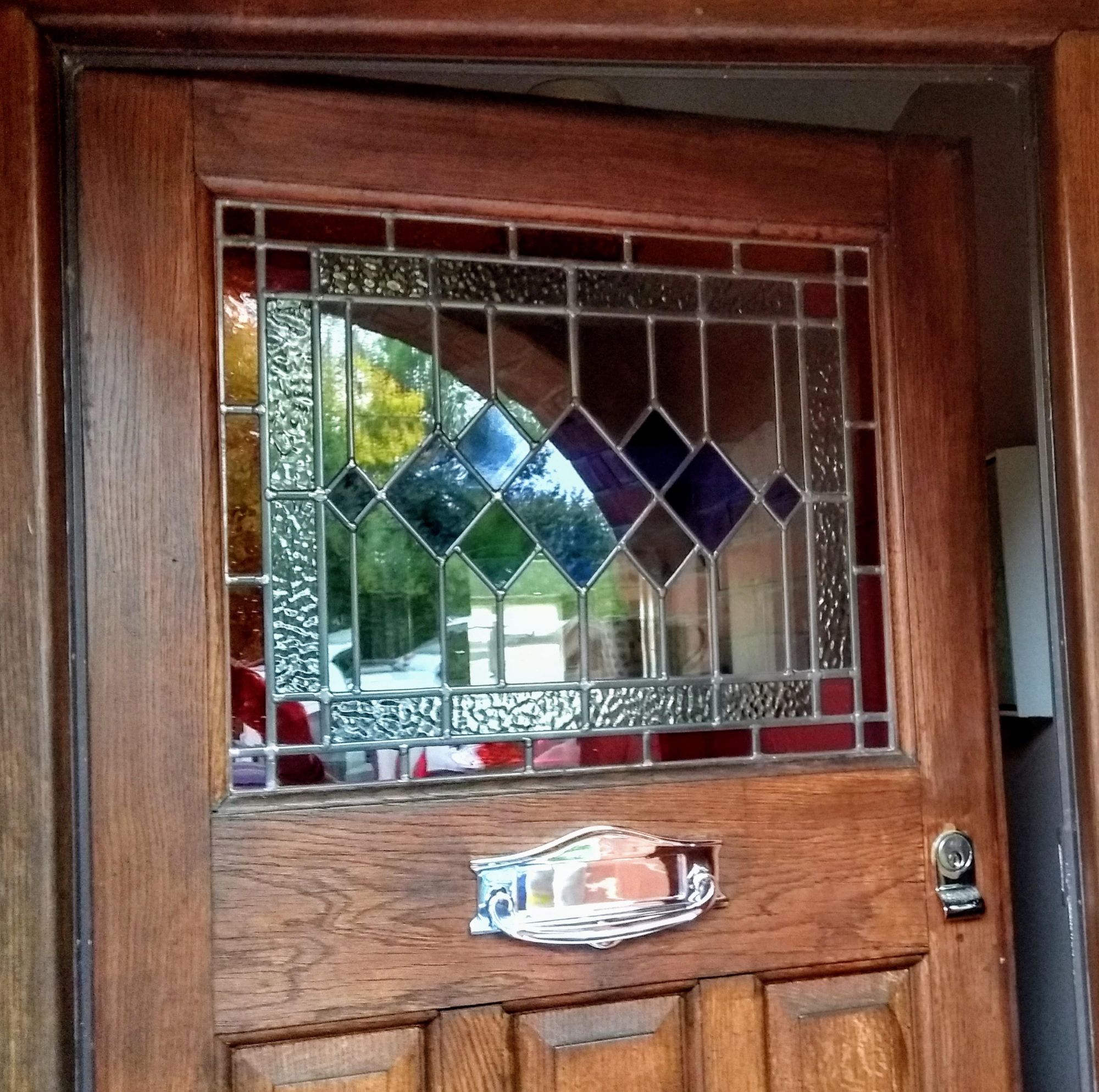 Stained glass windows & leaded lights maker in Somerset. Design, repair